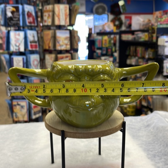 Star Wars sculpted ceramic YODA mug - Picture 8 of 9